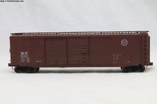 RND - ???? = 50' Double Door Box Car Missouri Pacific - MP 86251 - HO Scale - Preowned