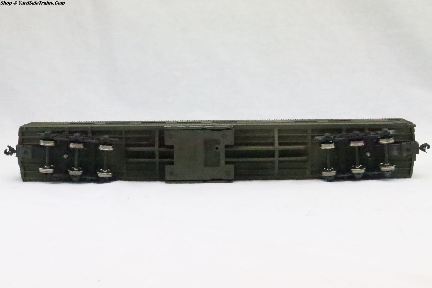 ATH-1890 - Std Diner - Custom Painted Pullman - White Castle - Metal Wheels - HO Scale - Preowned