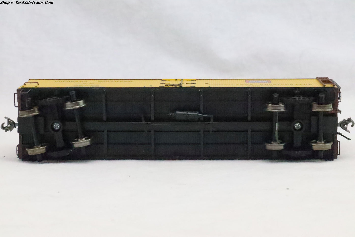 RED-RC-4463b - Refrigerator Car - Colorado & Southern - C&S 50123 - Resistor & Metal Wheels - HO Scale - Preowned