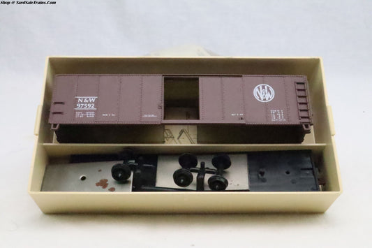 BEV-760 - Box Car Kit - Norfolk & Western - N&W 97592 - HO Scale - Preowned