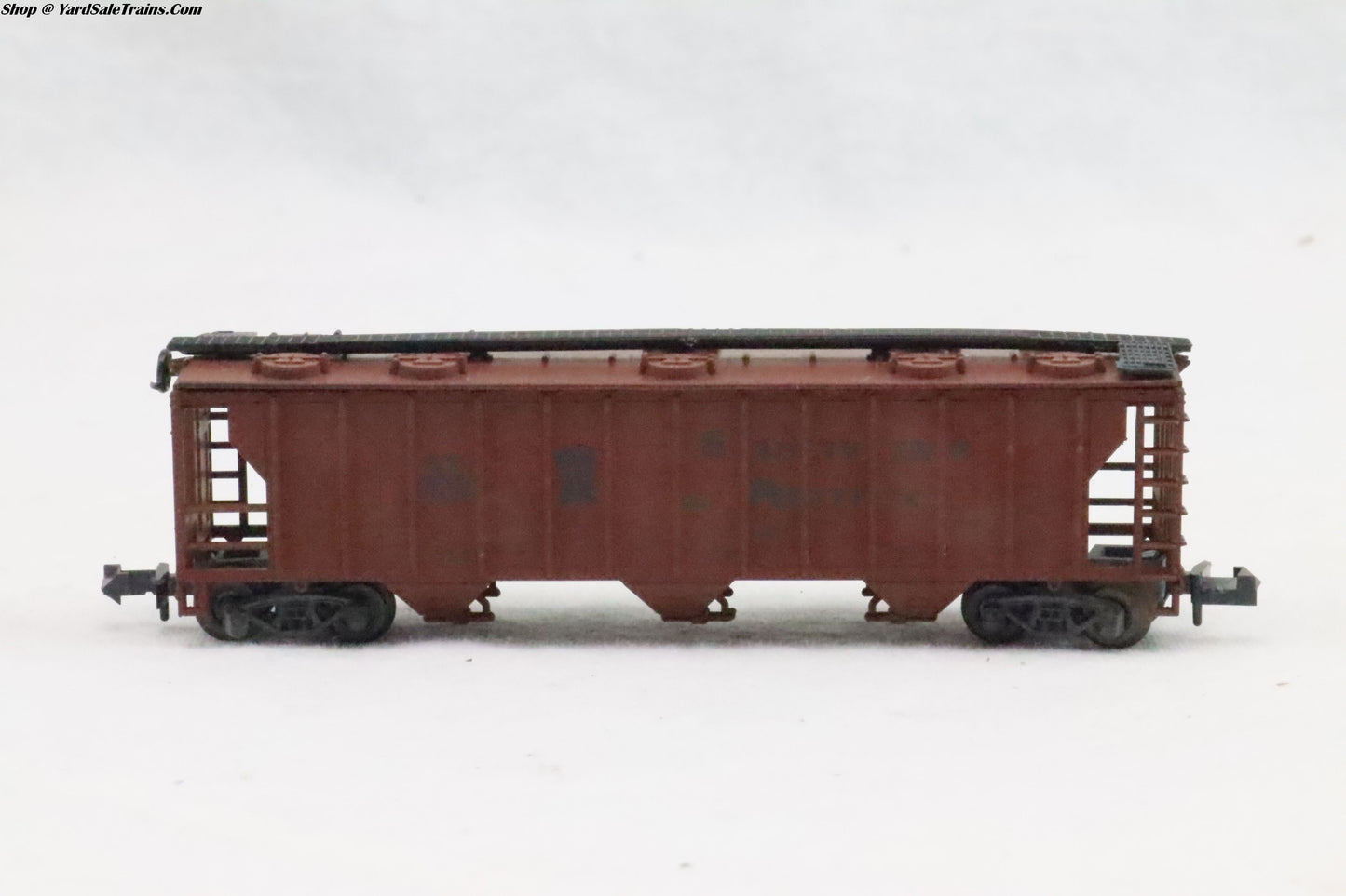 AUR-4869 - 47' Covered Hopper - Southern Pacific - SP 460604 - Preowned - N Scale