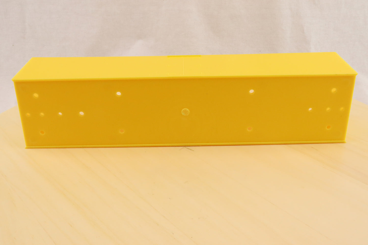 RC-R-30-12-9-Yellow - PFE Refrigerator Car Body - O Scale