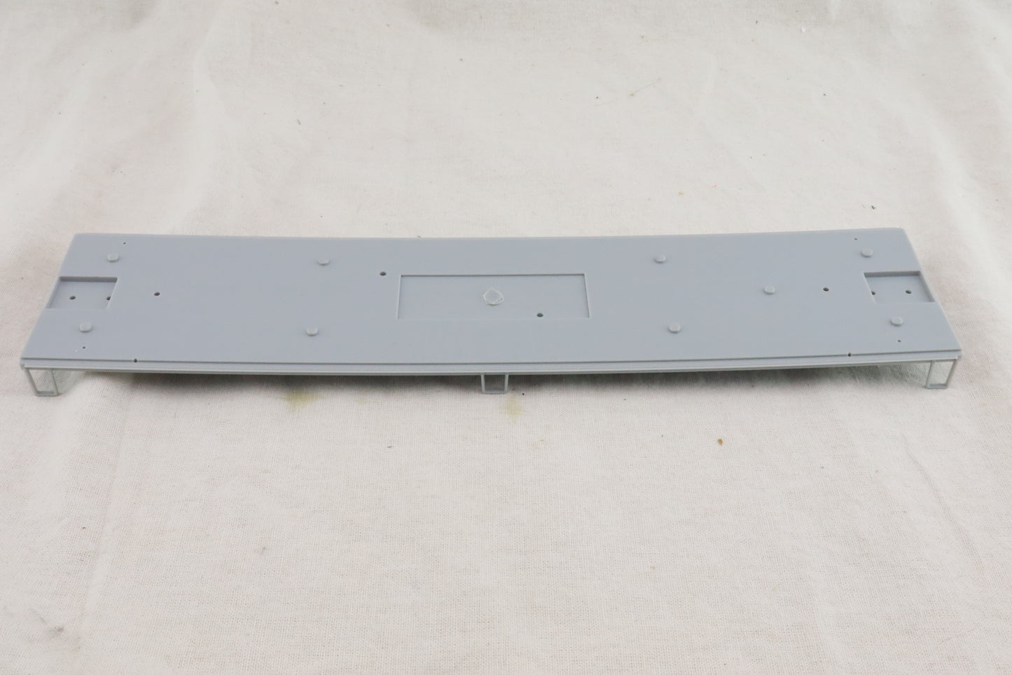 RC-R-30-12-9-Grey - PFE Refrigerator Car Underframe - O Scale