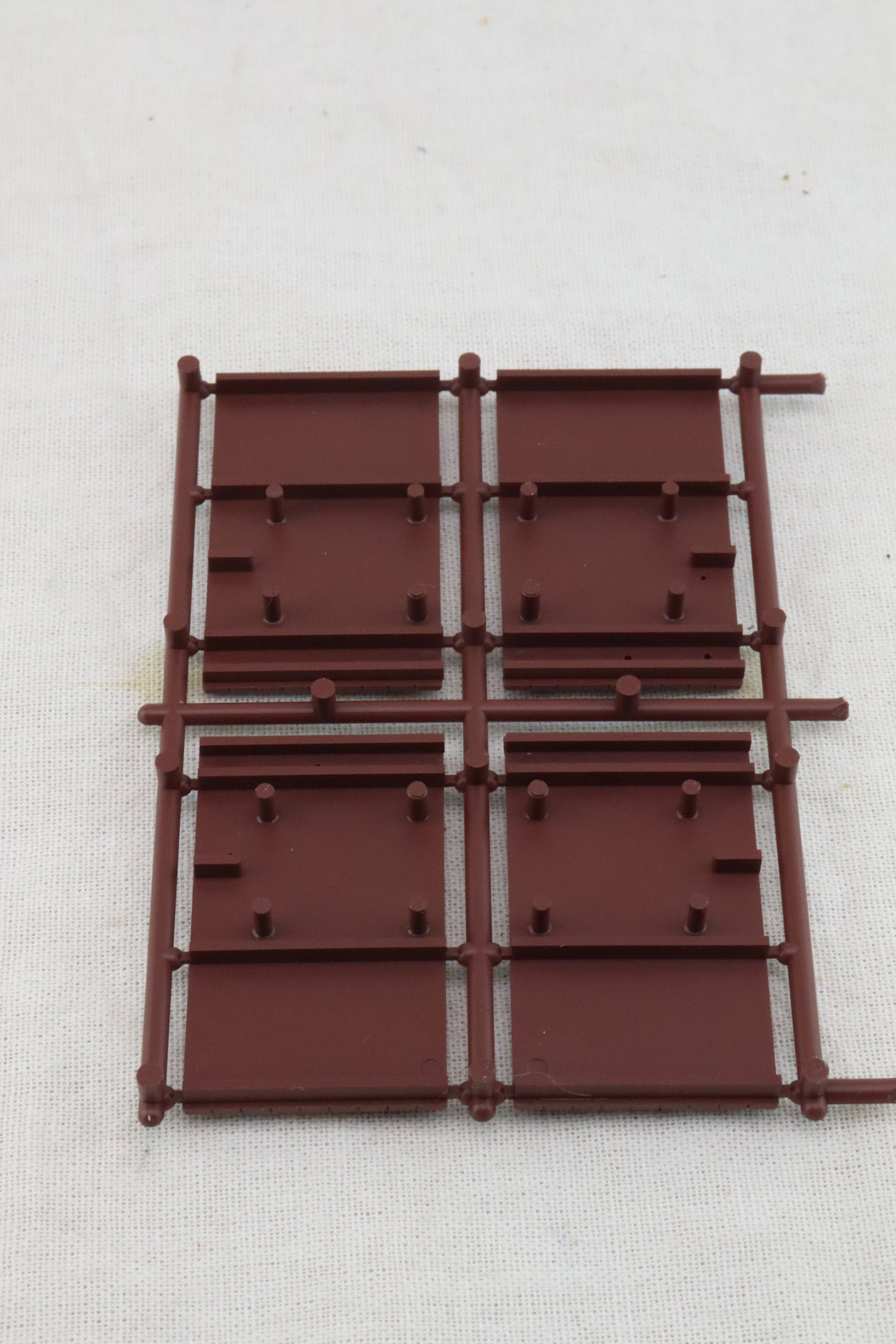 RC-R-30-12-9-Brown - PFE Refrigerator Car Ice Hatch/Platform - O Scale