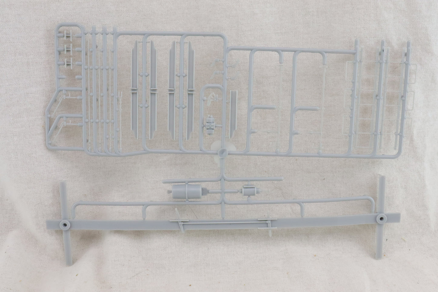 RC-R-30-12-9-Grey - PFE Refrigerator Car Multi-Part Sprue - O Scale