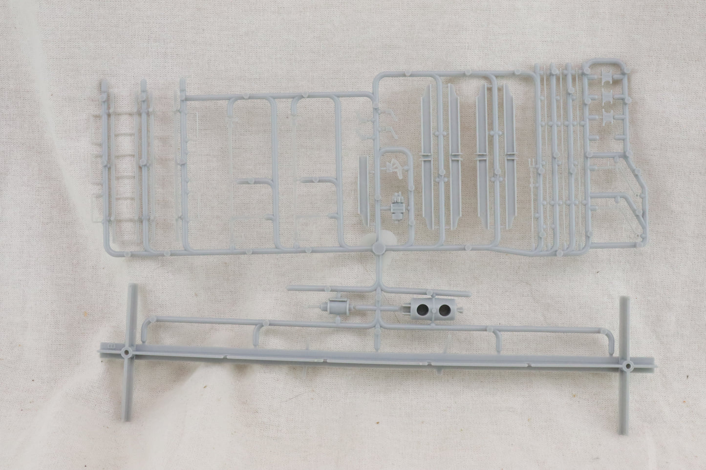 RC-R-30-12-9-Grey - PFE Refrigerator Car Multi-Part Sprue - O Scale