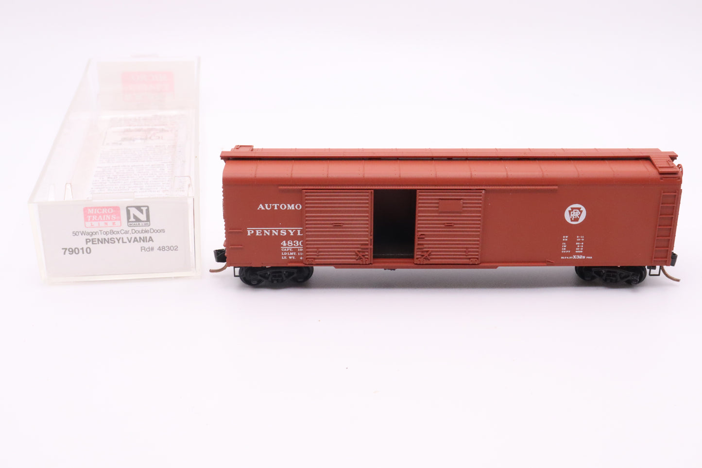 MTL-79010 - 50' Double Door, Wagon Top Boxcar - PRR-48302