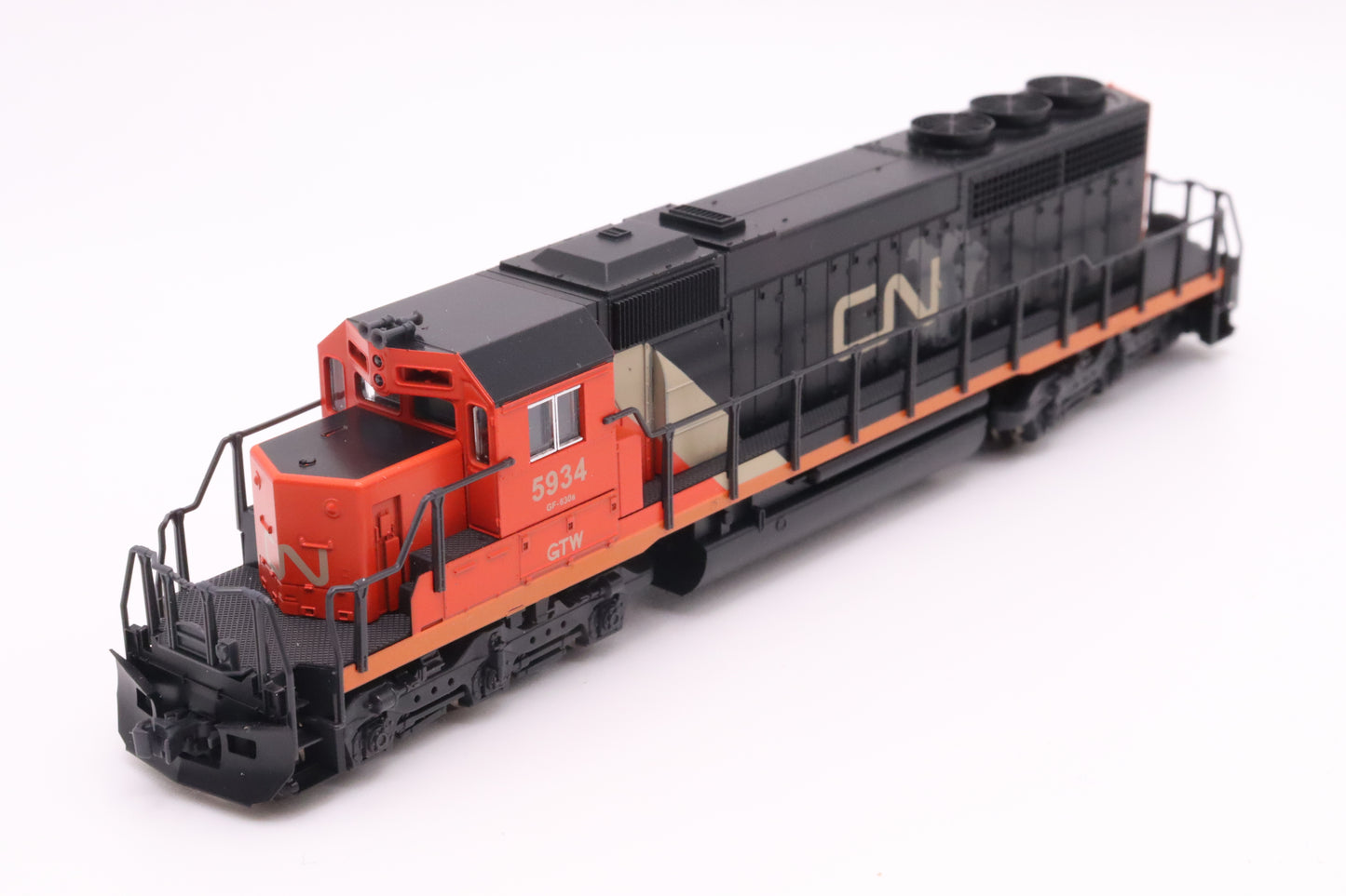 KAT-176-4702 -SD40-2 EARLY - Canadian National - CN #5934