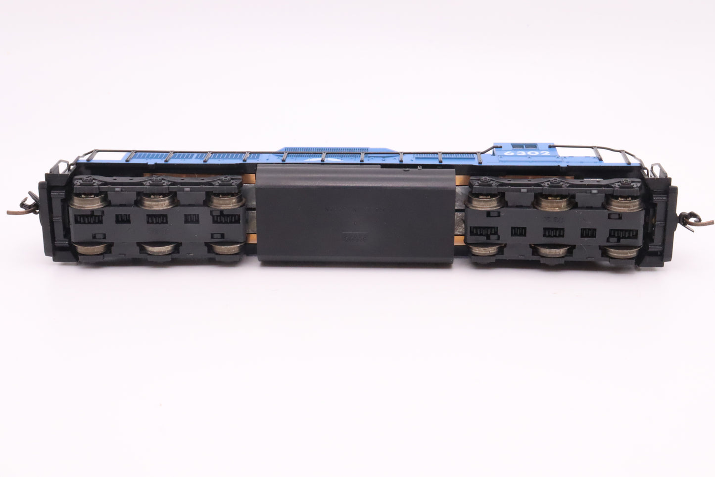 KAT-176-20Q - SD-40 Locomotive - Conrail - CR #6302