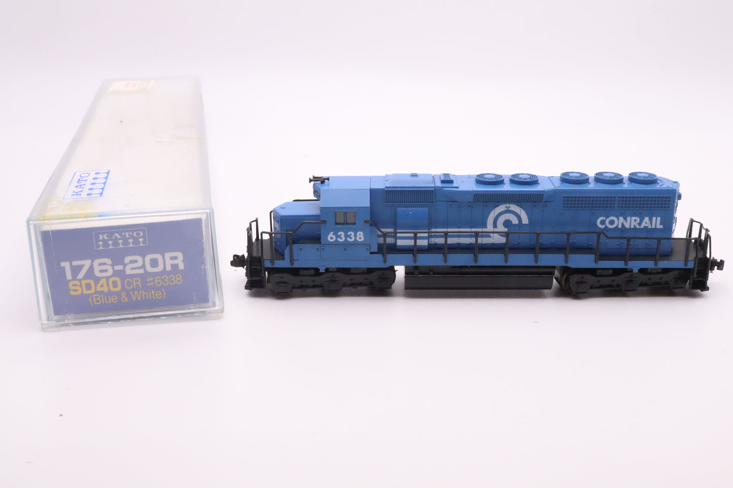 KAT-176-20R - SD-40 Locomotive - Conrail - CR #6338 - N Scale - Preowned