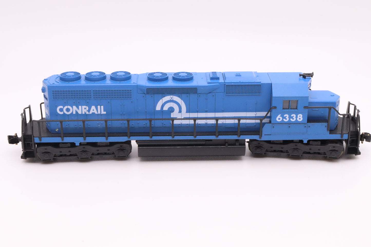 KAT-176-20R - SD-40 Locomotive - Conrail - CR #6338