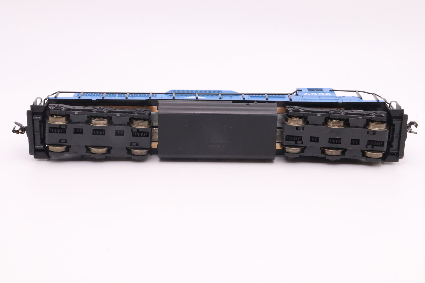 KAT-176-20R - SD-40 Locomotive - Conrail - CR #6338