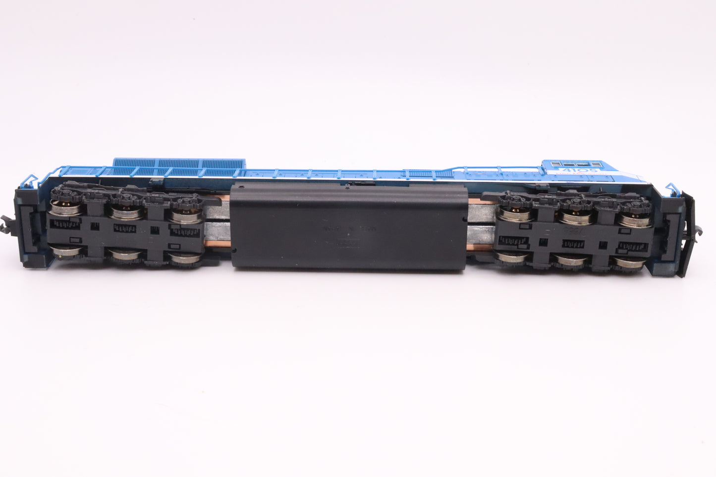 KAT-176-5503 - SD80MAC Locomotive - Conrail - CR #4105