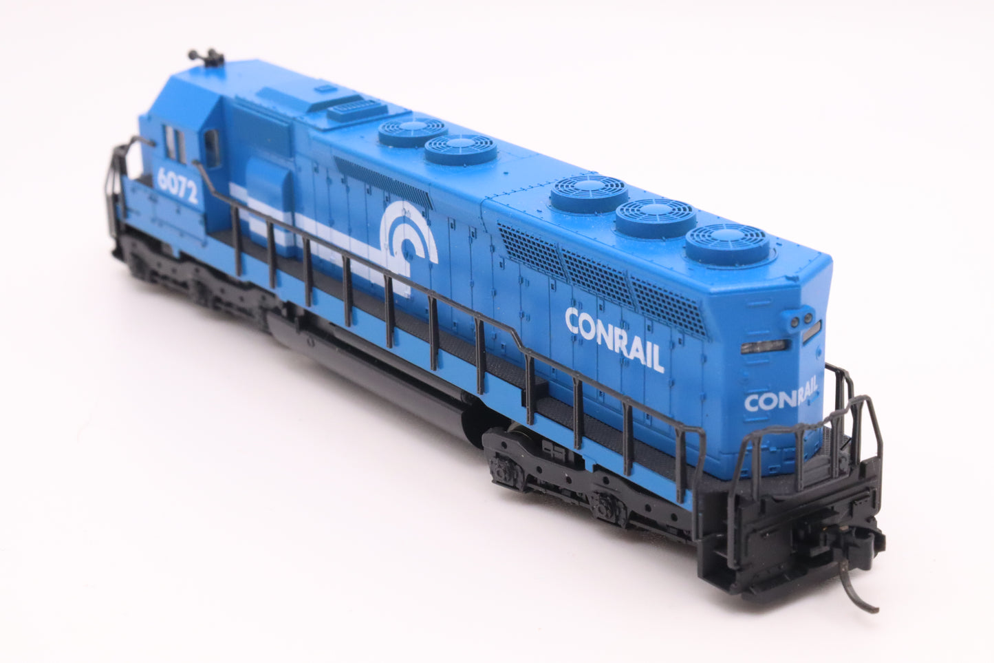 KAT-176-315 - SD-45 Locomotive - Conrail - CR #6072