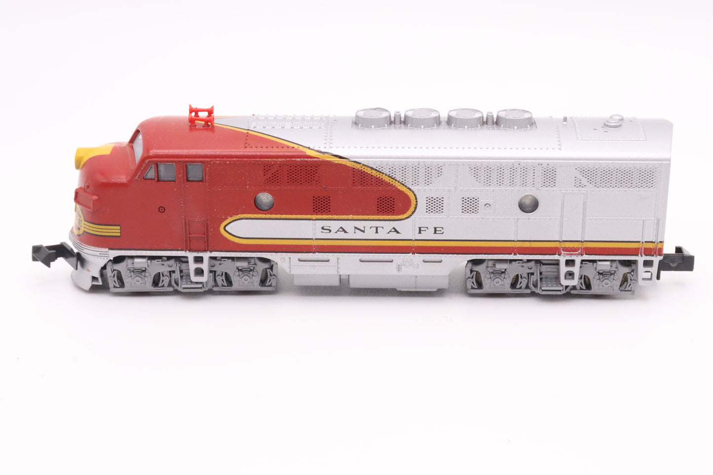 KAT-176-189 & 176-194 & 176-189 - F3A-F3B-F3A Locomotive Set - Santa Fe - ATSF #NoNumber - N Scale - Preowned
