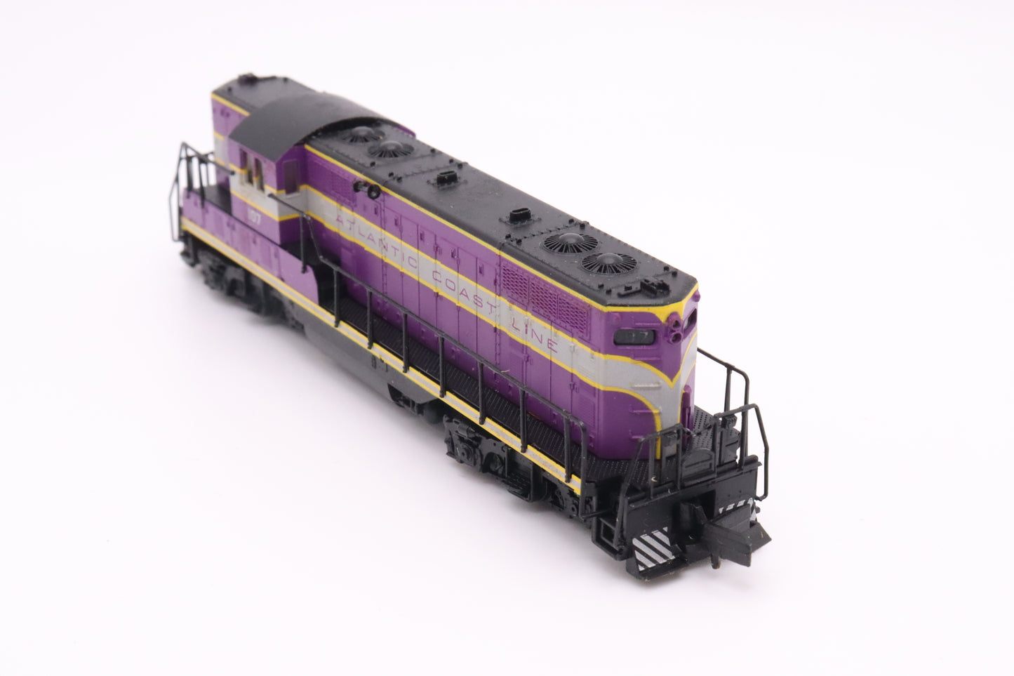 ATL-48002 - GP-7 Locomotive - Atlantic Coast Line - ACL #107