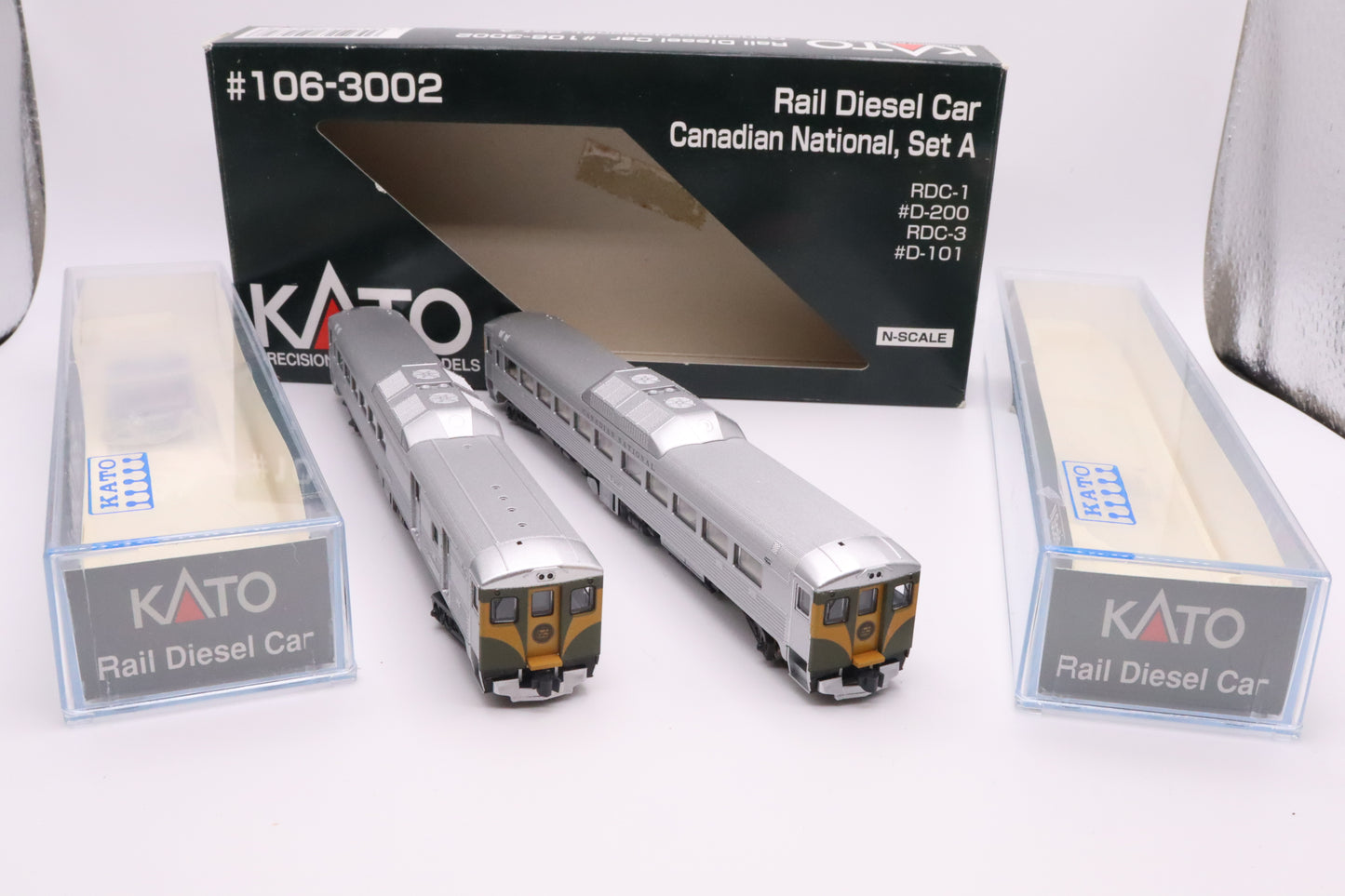 KAT-106-3002 - RDC-1 / RDC-3 Rail Diesel Car - Canadian National, Set A - CN #D-200 / D-101