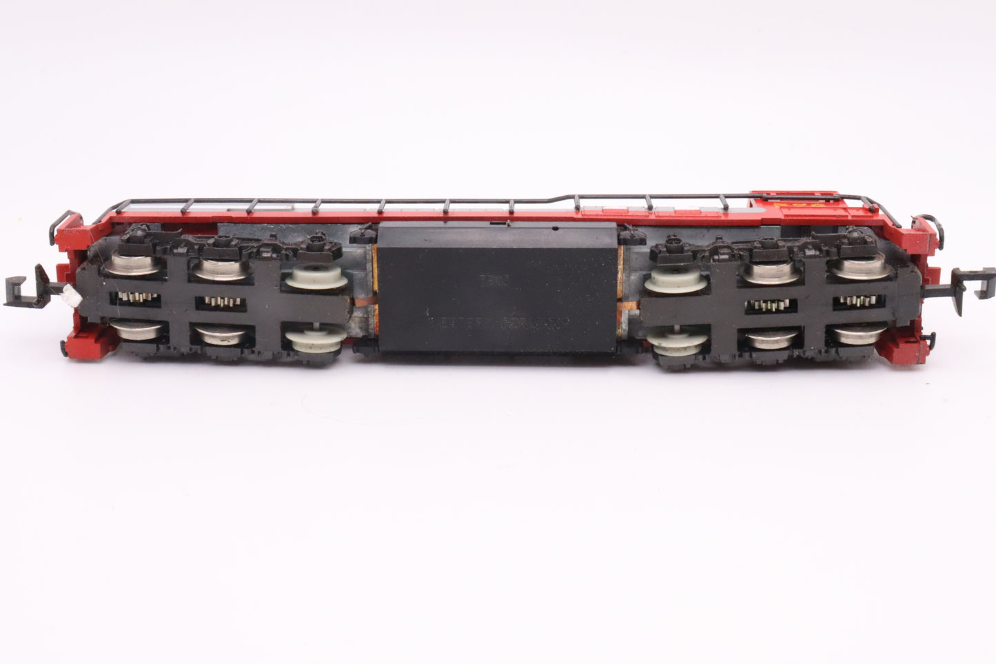 MINITRIX-2006 - U28C - Santa Fe - ATSF-576 - N Scale - Preowned