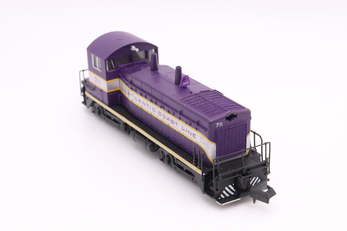LL-7852 - SW9/1200 Locomotive - Atlantic Coast Line - ACL#711