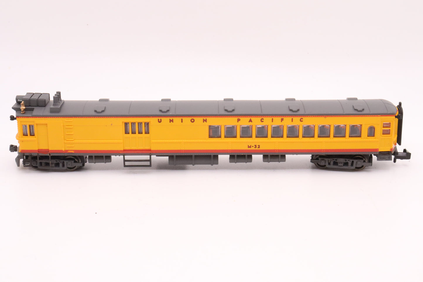 BCH-81453 - Spectrum Doodlebug EMC Gas Electric - Union Pacific - M-32