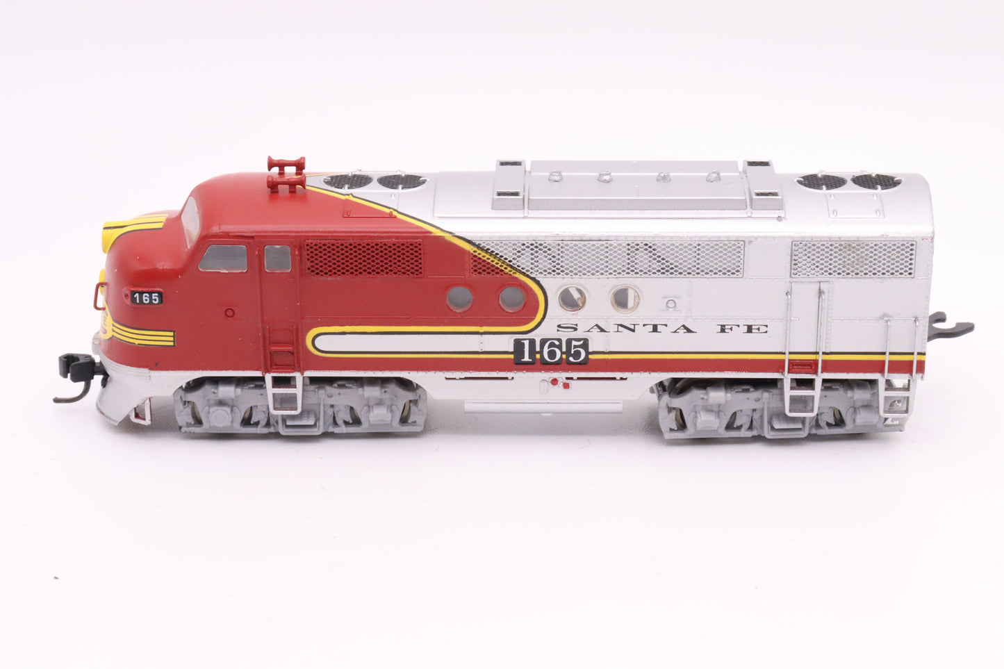 IMR-69003-08 - Santa Fe "Warbonnet" FT A/B Locomotive - Road #165 - N Scale - Preowned