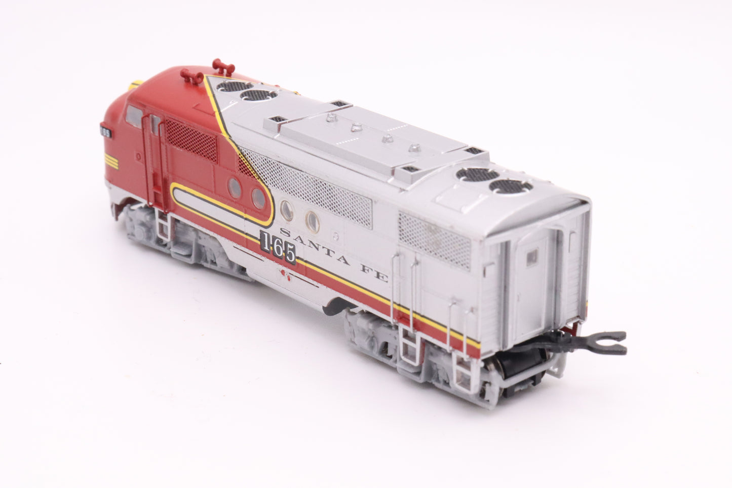 IMR-69003-08 - Santa Fe "Warbonnet" FT A/B Locomotive - Road #165 - N Scale - Preowned