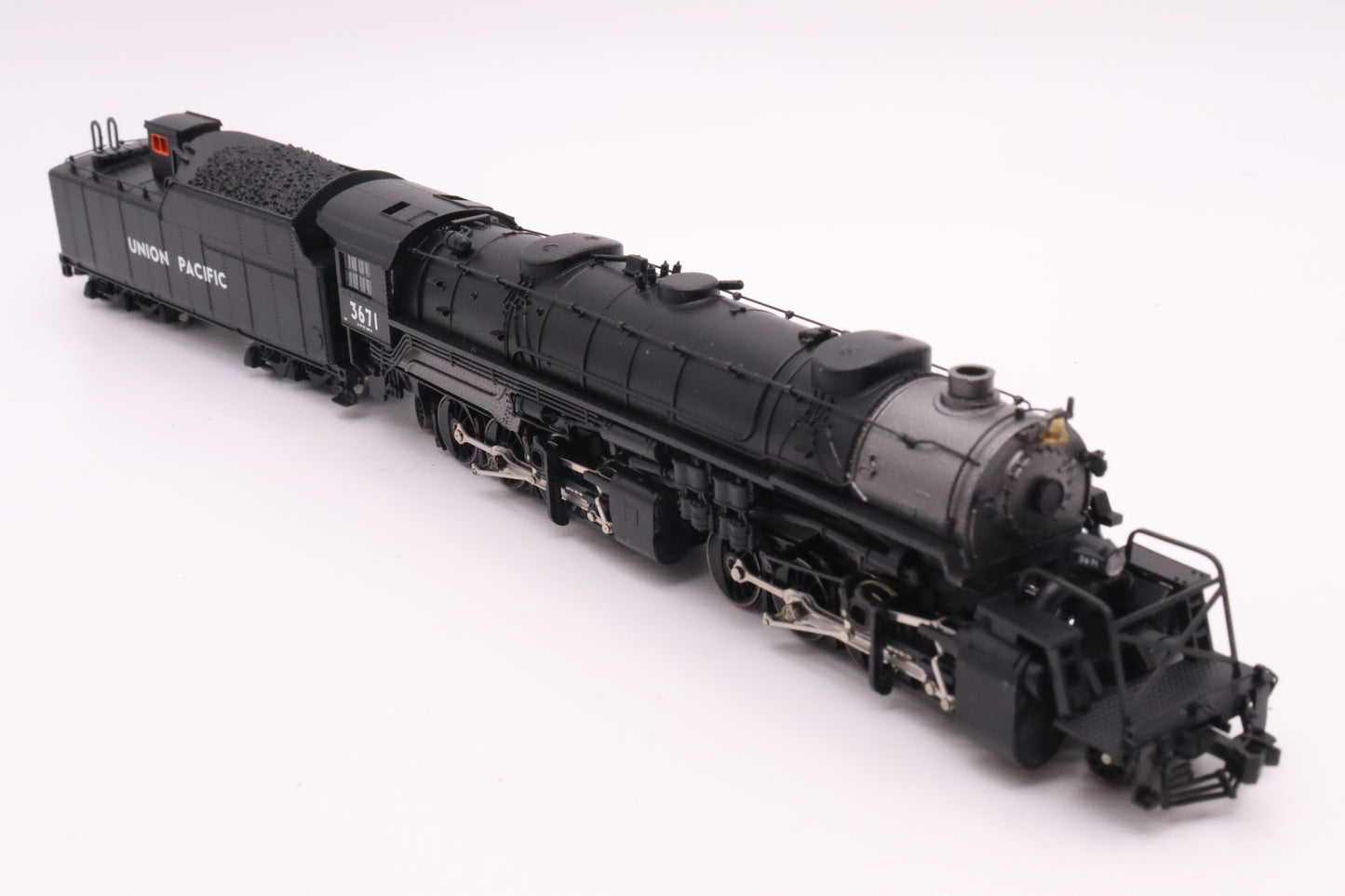 LL-7579 - USRA 2-8-8-2 Steam Locomotive - Union Pacific - UP#3671