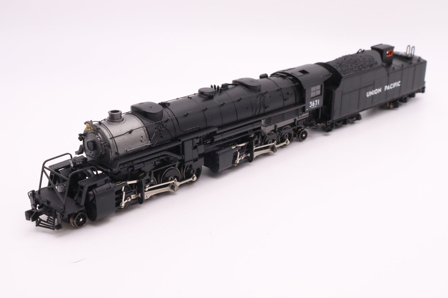 LL-7579 - USRA 2-8-8-2 Steam Locomotive - Union Pacific - UP#3671