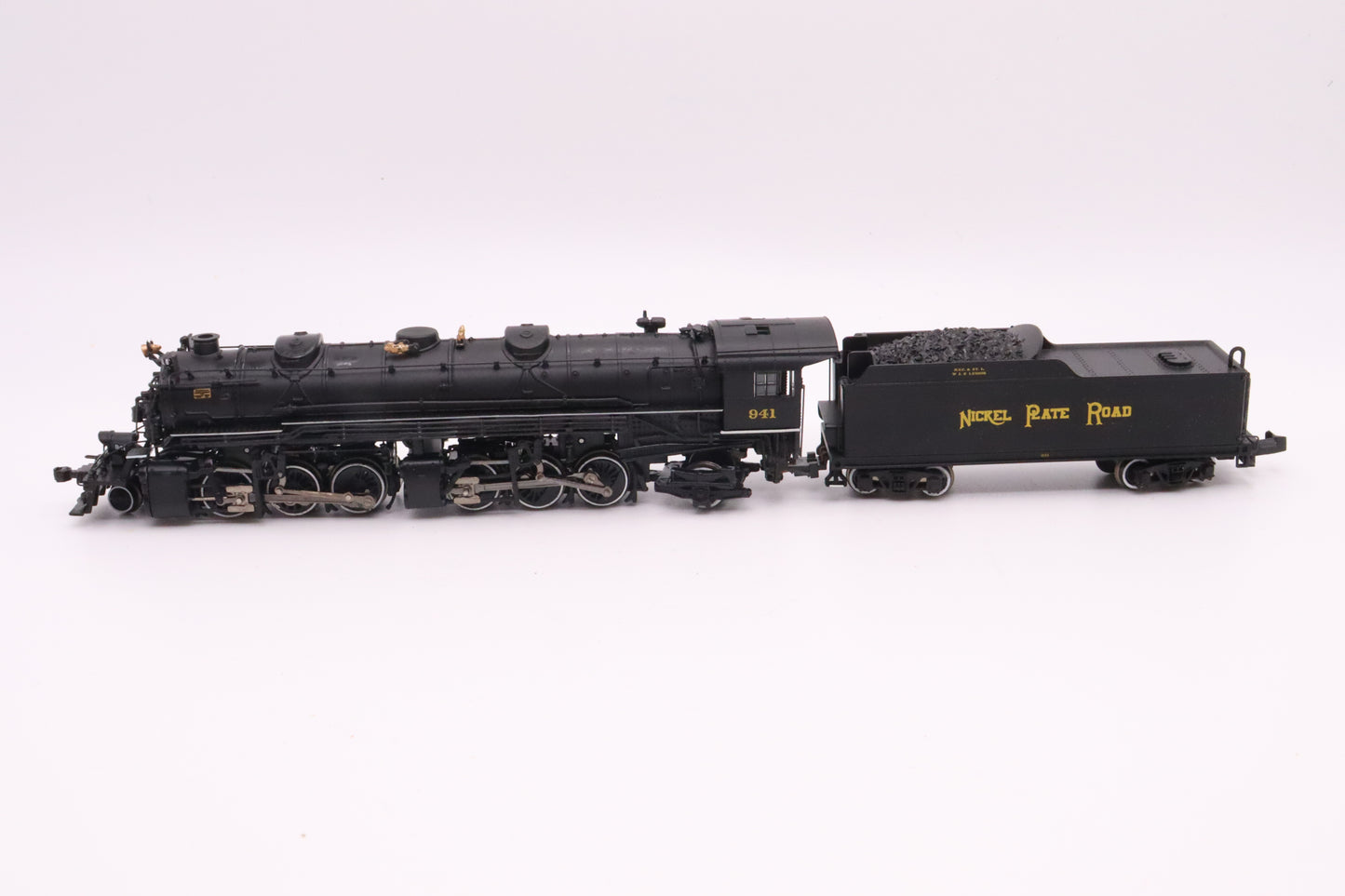 BCH-82654 - USRA 2-6-6-2 Articulated Steam Locomotive & USRA Tender - Nickel Plate Road - #941