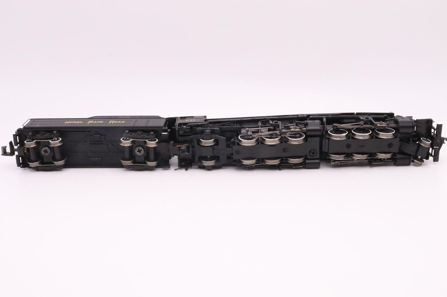 BCH-82654 - USRA 2-6-6-2 Articulated Steam Locomotive & USRA Tender - Nickel Plate Road - #941