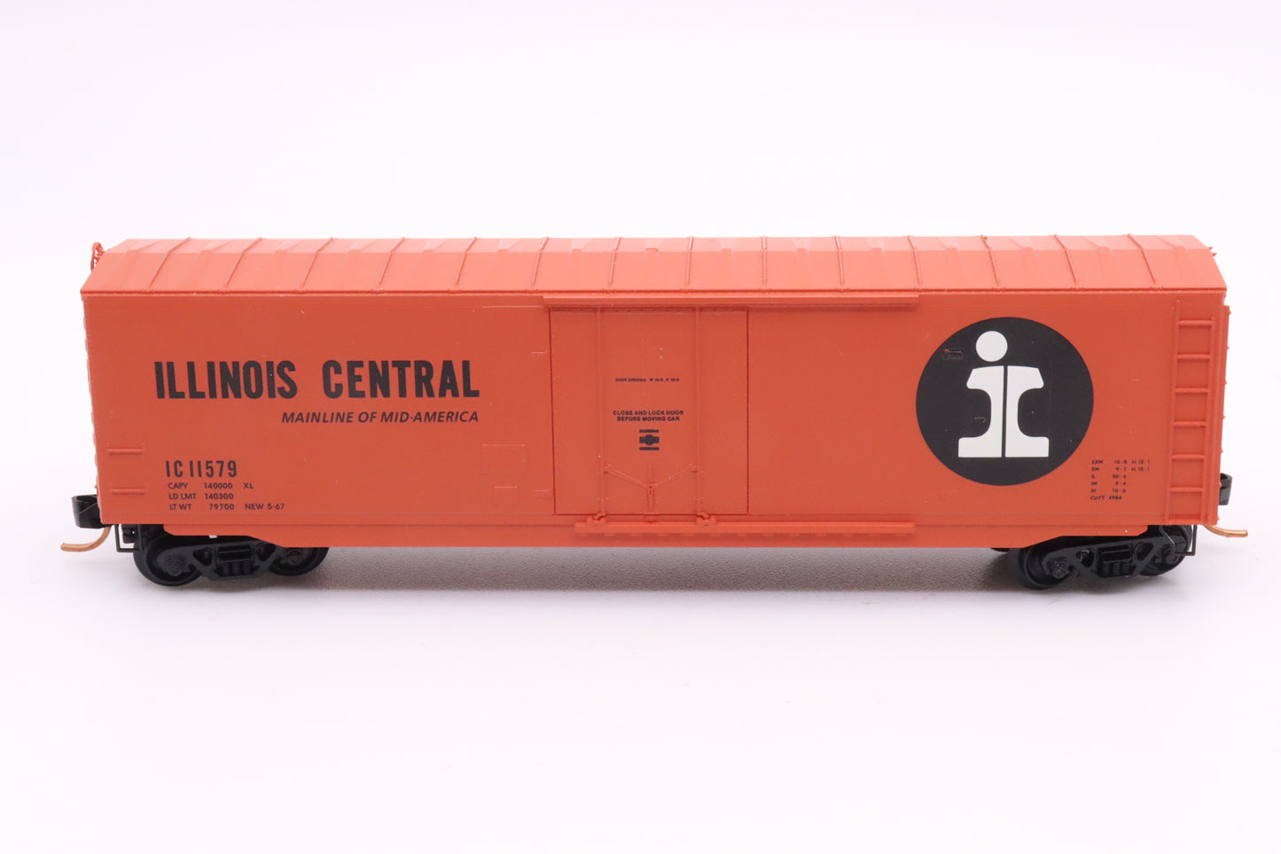 MTL-038 00 370 - 50' Standard Box Car, Plug Door, w/o Roofwalk - Illinois Central - IC#11579