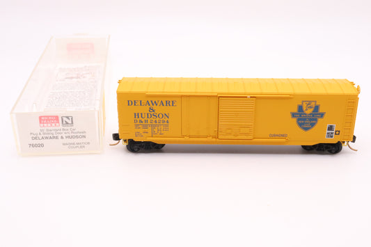 MTL-76020 - 50' Plug & Sliding Door Boxcar, w/o Roofwalk - Delaware & Hudson - D&H #24294