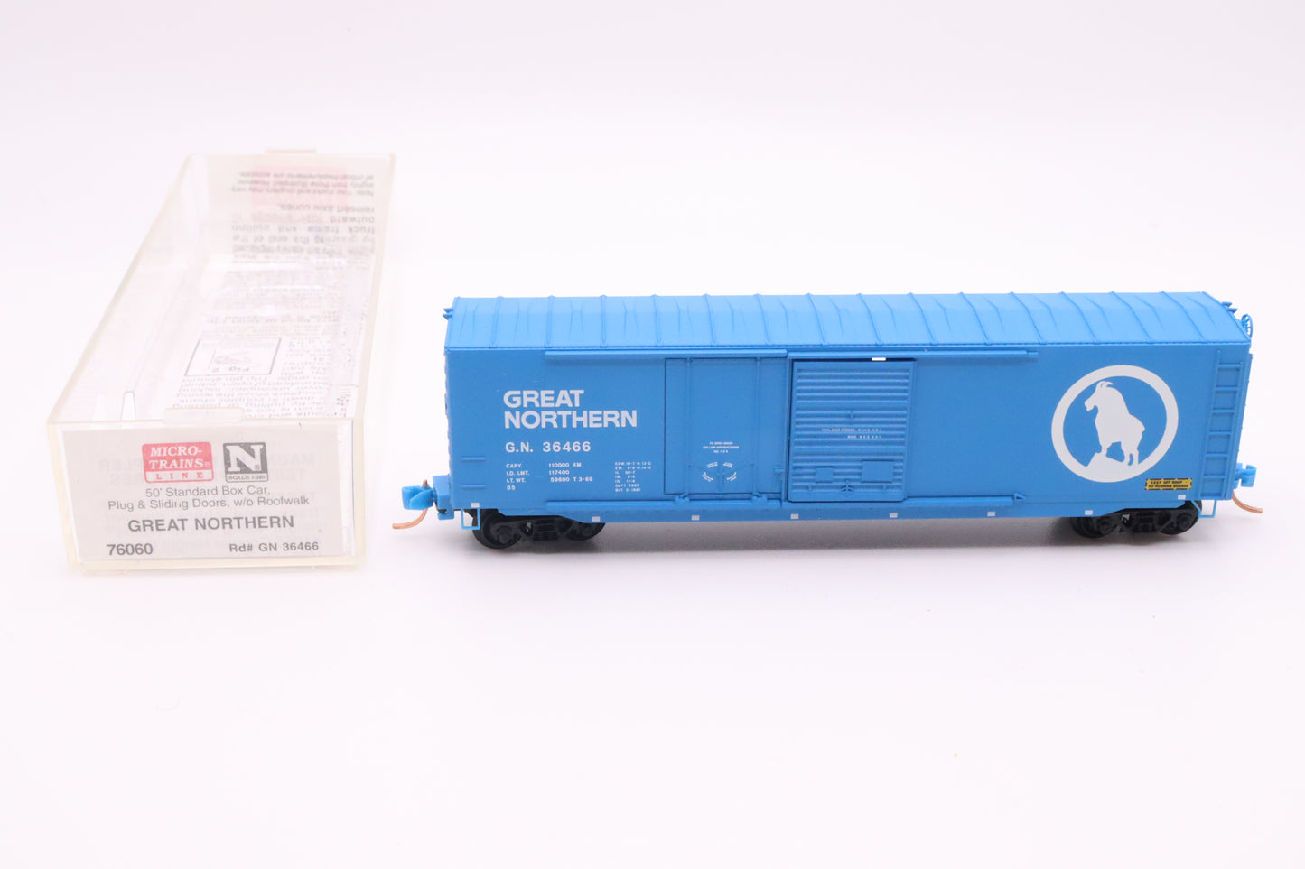 MTL-76060 - 50' Plug & Sliding Door Boxcar, w/o Roofwalk - Great Northern - GN #36466