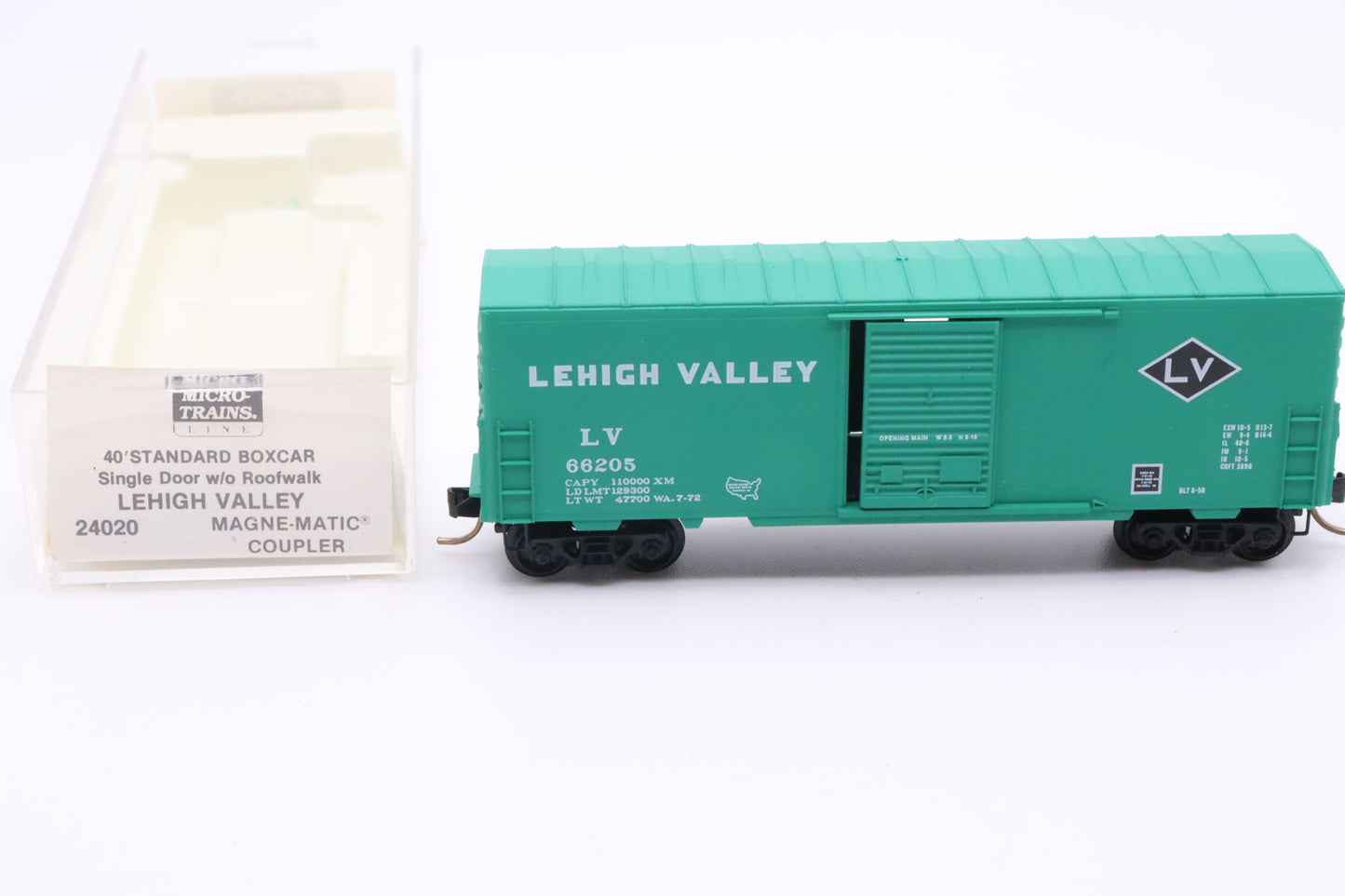 MTL-24020 - 40' Standard Boxcar Single Door w/o Roofwalk - Lehigh Valley - LV-66205