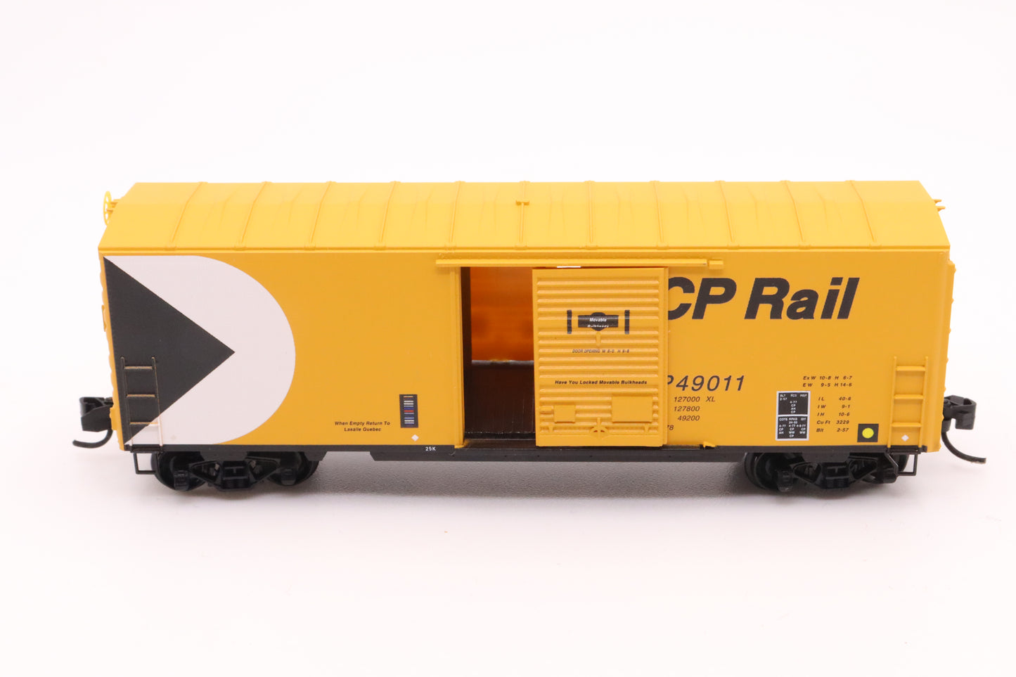 MTL-073 00 520 - 40' Standard Boxcar, Single Door - Canadian Pacific - CP #49011