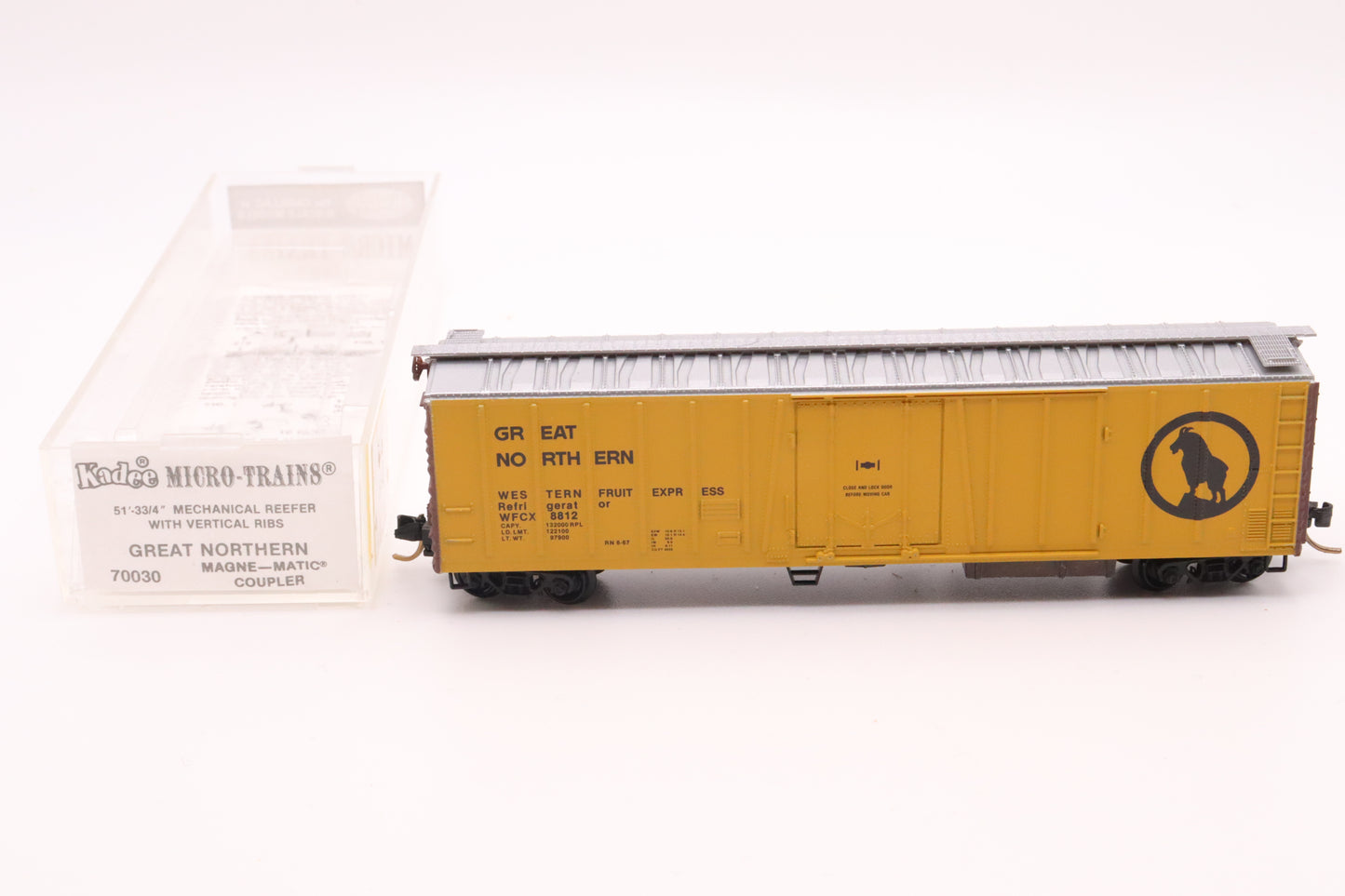 MTL-70030 - Kadee - 51' 3-3/4" Mechanical Reefer With Vertical Ribs - Great Northern - WFCX #8812