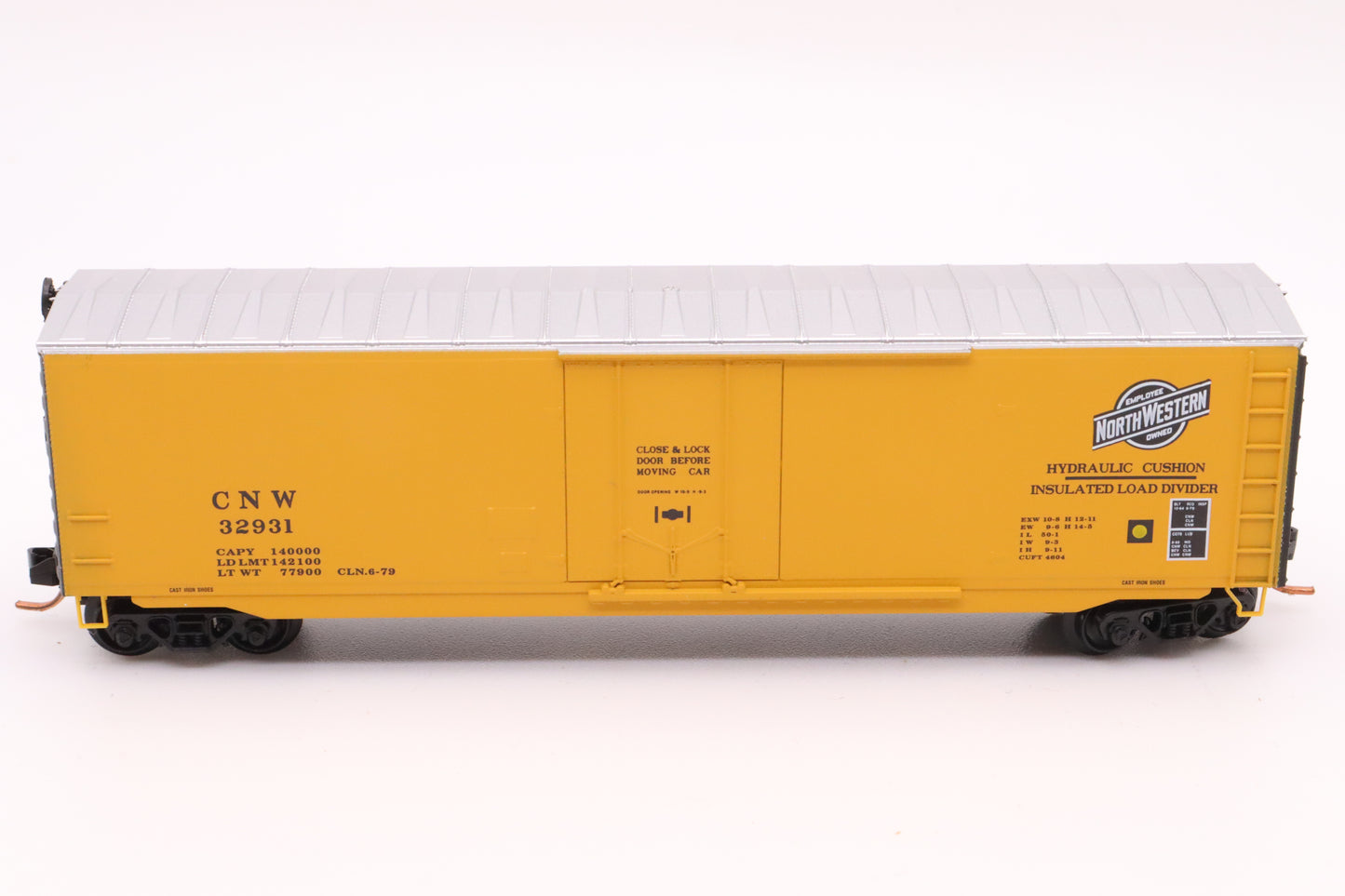 MTL-038 00 180 - 50' Standard Box Car, Plug Door, w/o Roofwalk - Chicago North Western - CNW #32931