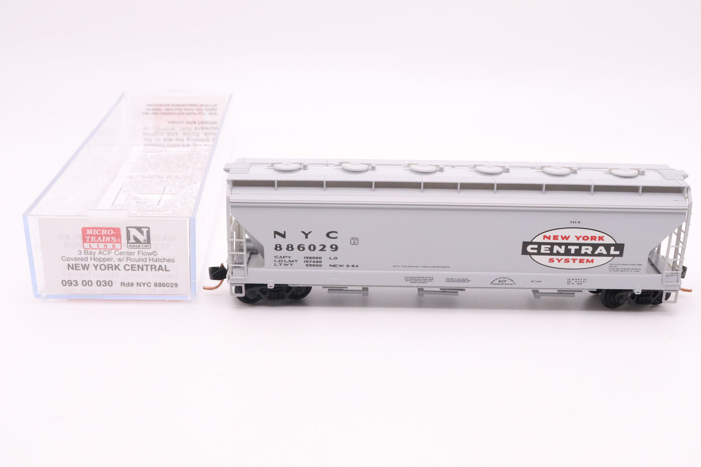 MTL-093 00 030 - 3-Bay ACF Centerflow Covered Hopper, w/Round Hatches - New York Central - NYC #886029
