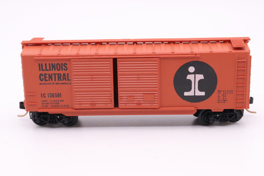 MTL-23090 - Kadee - 40' Standard Boxcar, Double Doors - Illinois Central - IC #136501