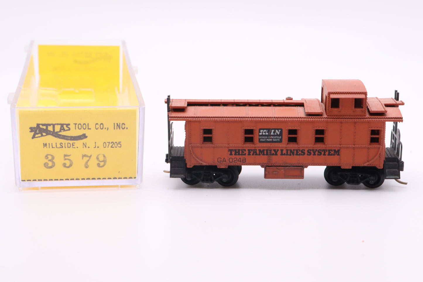 ATL-3579 - Caboose - The Family Lines System - GA #0248 (Weathered)