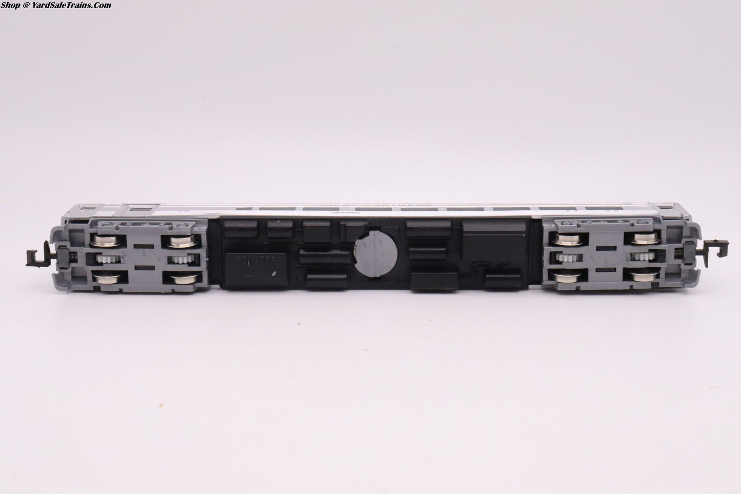 CC-1-004486 - RDC-2 Powered - Great Northern - GN #2352 - N Scale - Preowned