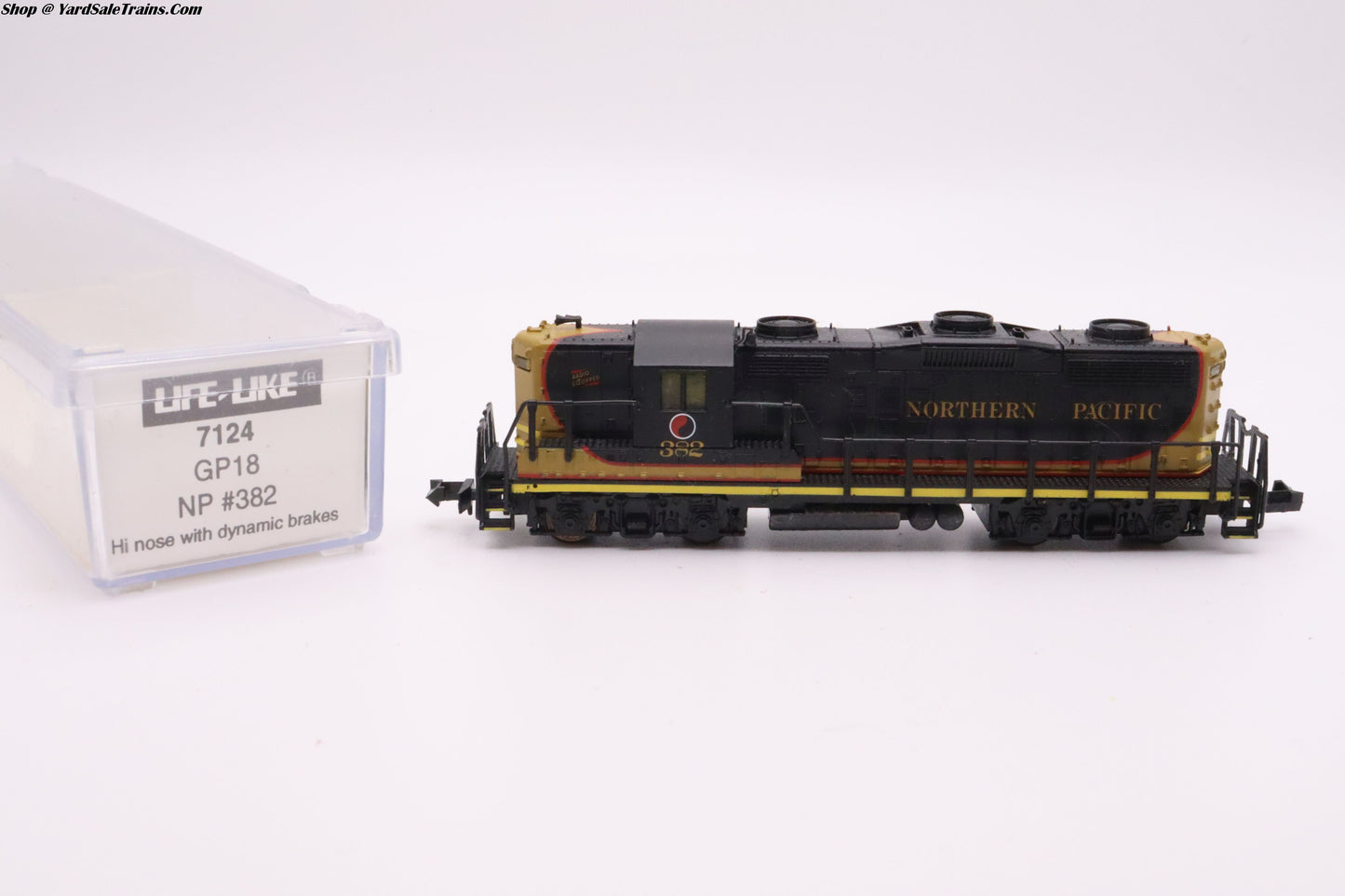 LL-7124 - GP18 Locomotive - Northern Pacific - NP #382 - N Scale - Preowned