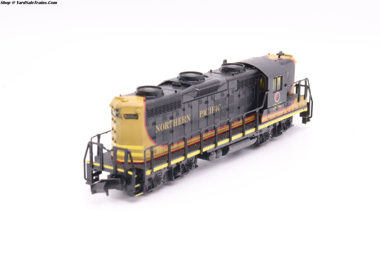 LL-7124 - GP18 Locomotive - Northern Pacific - NP #382 - N Scale - Preowned