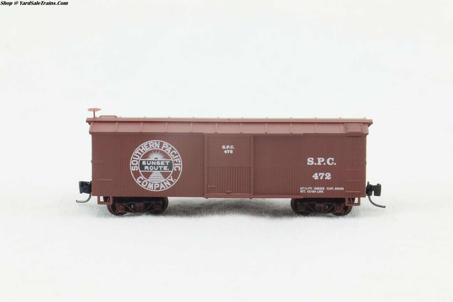 MTL - 800 00 020 - Box Car w/Single Door - Southern Pacific Company - SPC # 472 - Nn3 Scale - Preowned