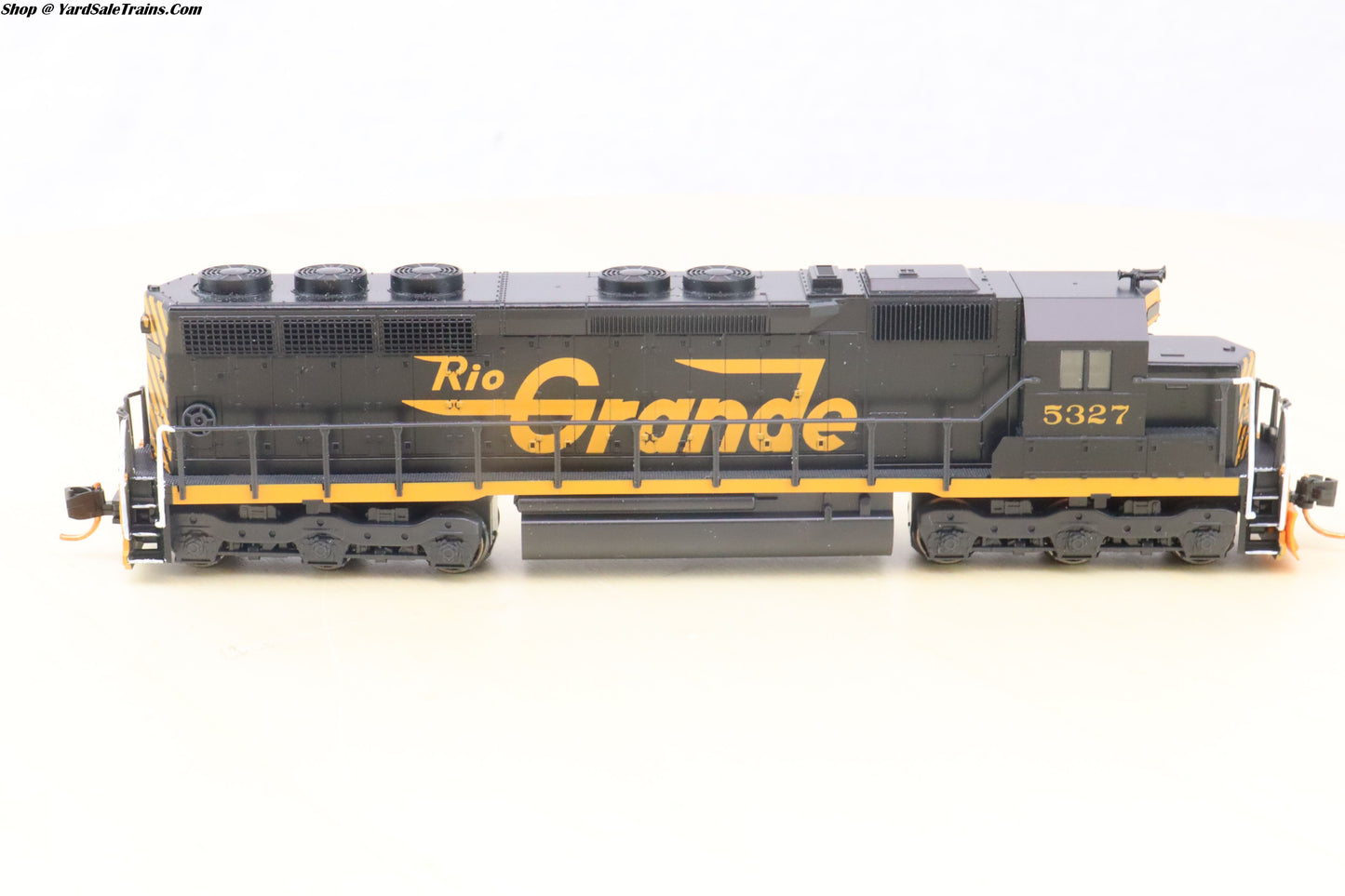 KAT-176-3123 - SD45 - Rio Grande - D&RGW #5327 - N-Scale - Preowned