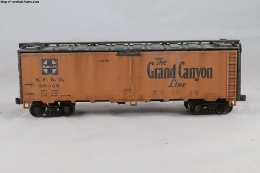ATH-5020 - 40' Reefer Car - ATSF Grand Canyon - SFRD #36058 - Weathered - Built, Metal Wheels, Resistored - HO-Scale - Preowned