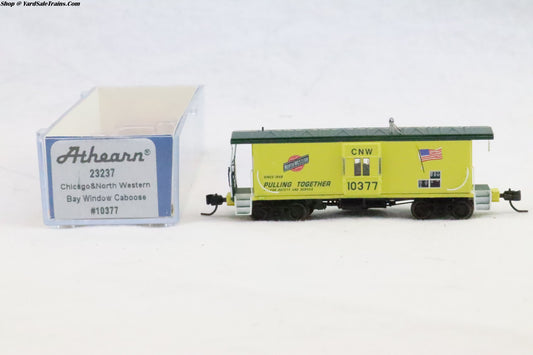 ATH-23237 - Bay Window Caboose - Chicago & North Western - CNW #10377 - N-Scale - Preowned