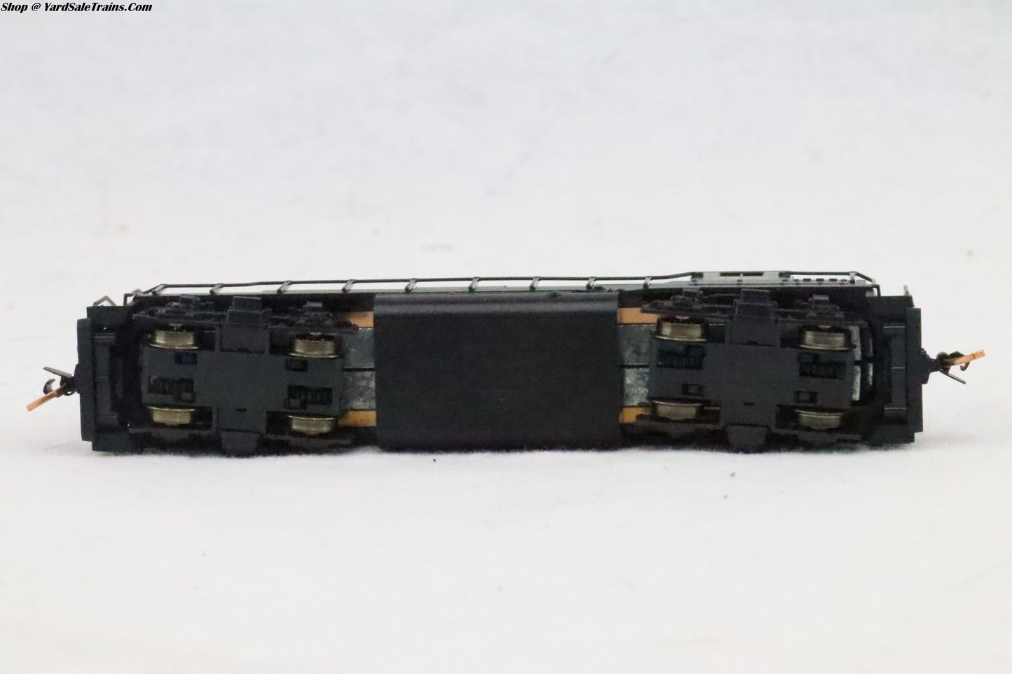 ATL-4734 - EMD GP30 Locomotive - Pennsylvania - PRR #2222 - N-Scale - Preowned