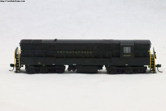 ATL-49565 - Trainmaster Locomotive - Pennsylvania - PRR #8703 - N-Scale - Preowned