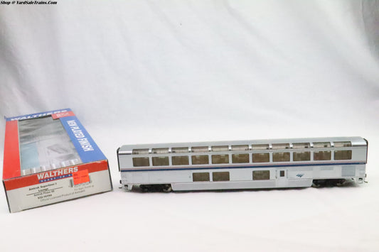 WLT-932-16194 - Amtrak Superliner I Lounge - Phase 4B - Amtrak - HO-Scale - Preowned